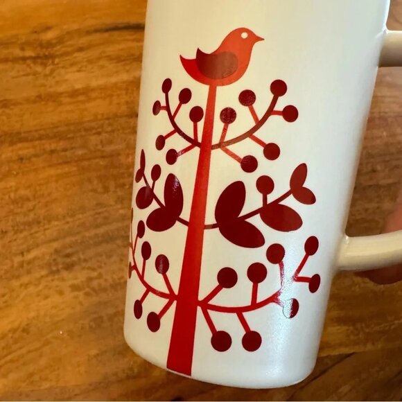Davids Tea Infuser Mug with Scandinavian Style Red Bird - Picture 4 of 9